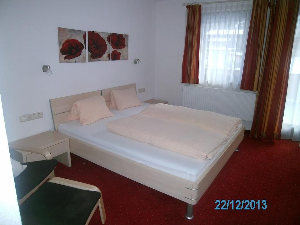 Gaestehaus Hirschenhof Sölden Kamer foto